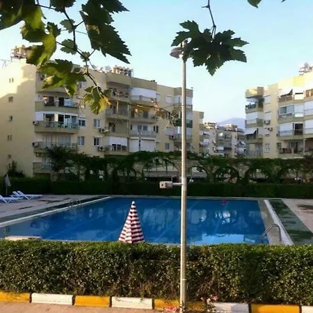 2 Chambres, Avec Balcon Et Vue Sur La Mer, Jusqu'a 6 Personnes